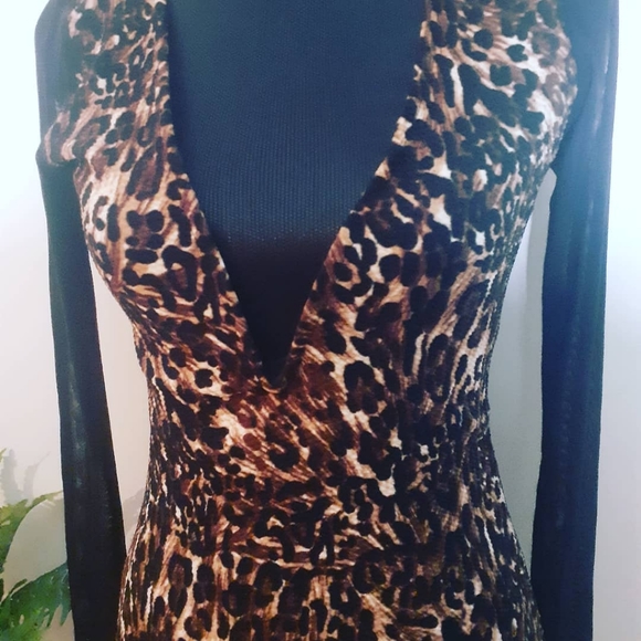 Dress - Picture 4 of 4